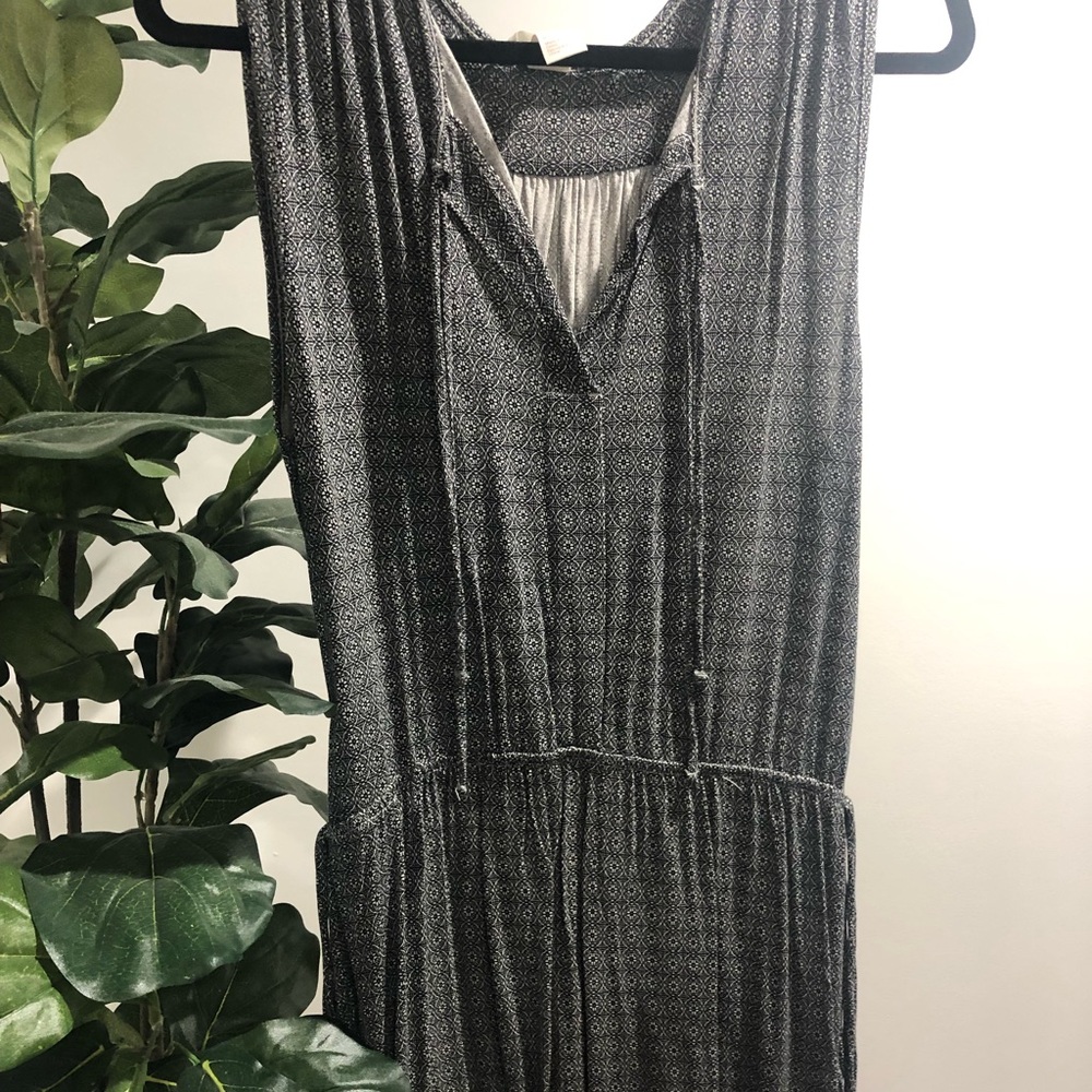 Pattern dress - Picture 2 of 2